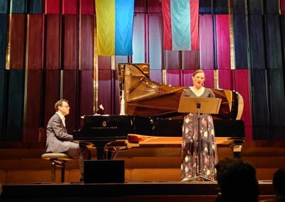 Charlotte Wajnberg (soprano) and Aaron Wajnberg (piano);